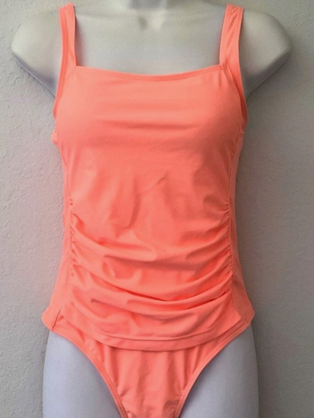 NWT I2CRAZY KEYHOLE RUCHED ONE-PIECE SWIMSUIT | LIGHT CORAL, SIZE S